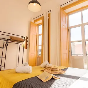  Hostel Growin Digital Nomads Portugal