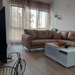  Apartment Gex Albanien